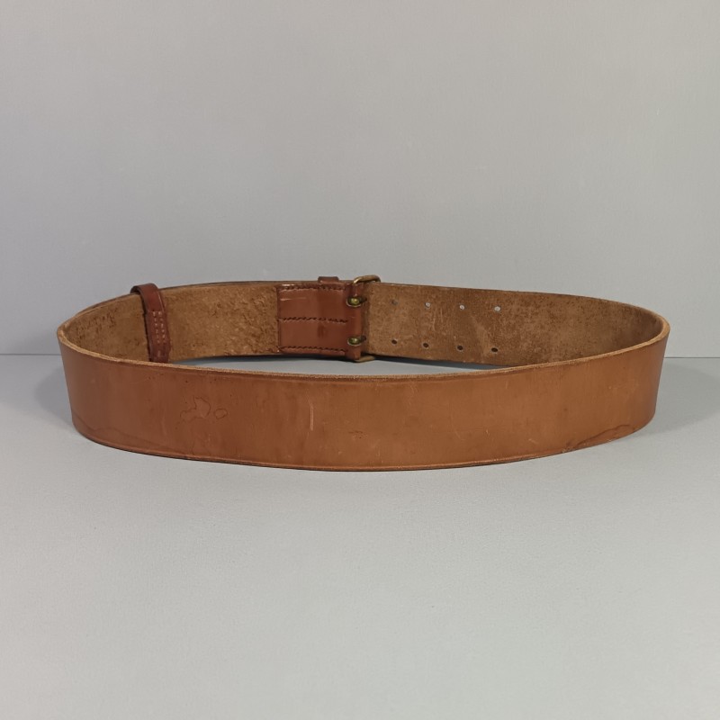 CEINTURON TROUPE EN CUIR MARRON MODELE 1903/1914 BOUCLE EN LAITON PREMIERE ET SECONDE GUERRE