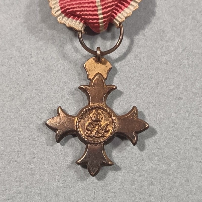 ROYAUME UNIS REDUCTION DE LA MEDAILLE OU CROIX DE L'ORDRE DE L'EMPIRE BRITANIQUE BRITISH ORDER MEDAL