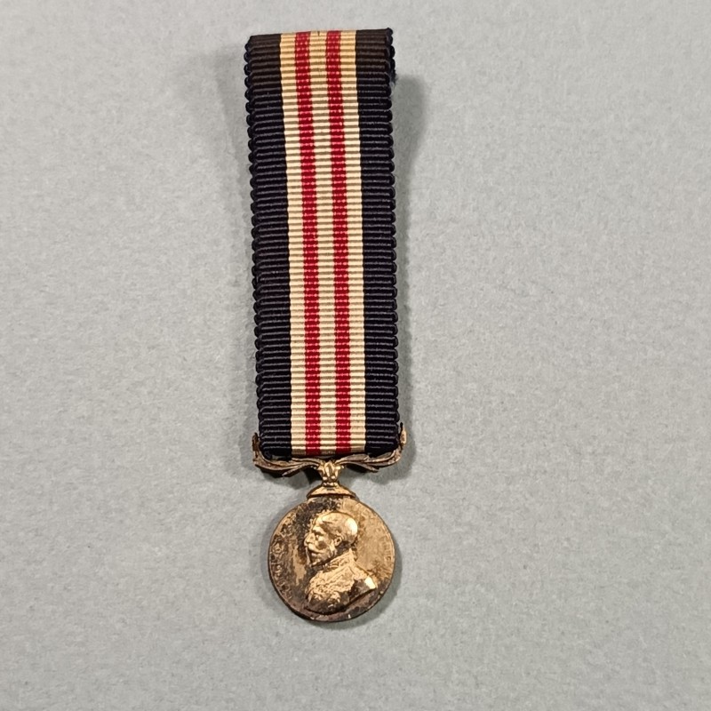 ROYAUME UNIS REDUCTION DE LA MEDAILLE MILITAIRE POUR BRAVOUR AU COMBAT BRITISH MILITARY MEDAL