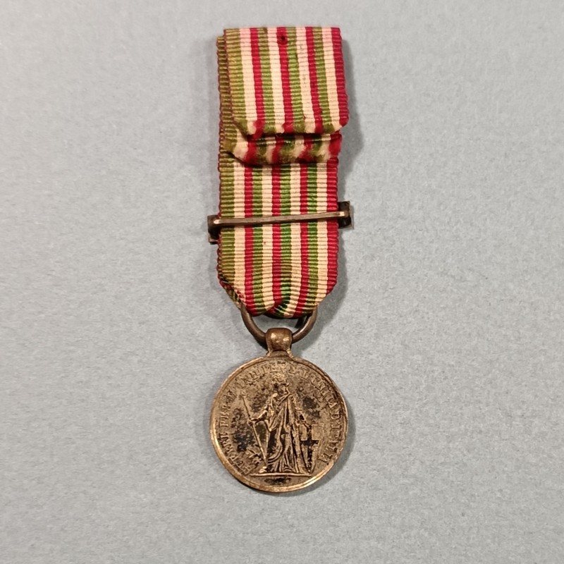 ITALIE REDUCTION DE LA MEDAILLE DE LA GUERRE POUR L'INDEPENDANCE ET L'UNITE DE L'ITALIE 1848-1870 BARRETTE 1866