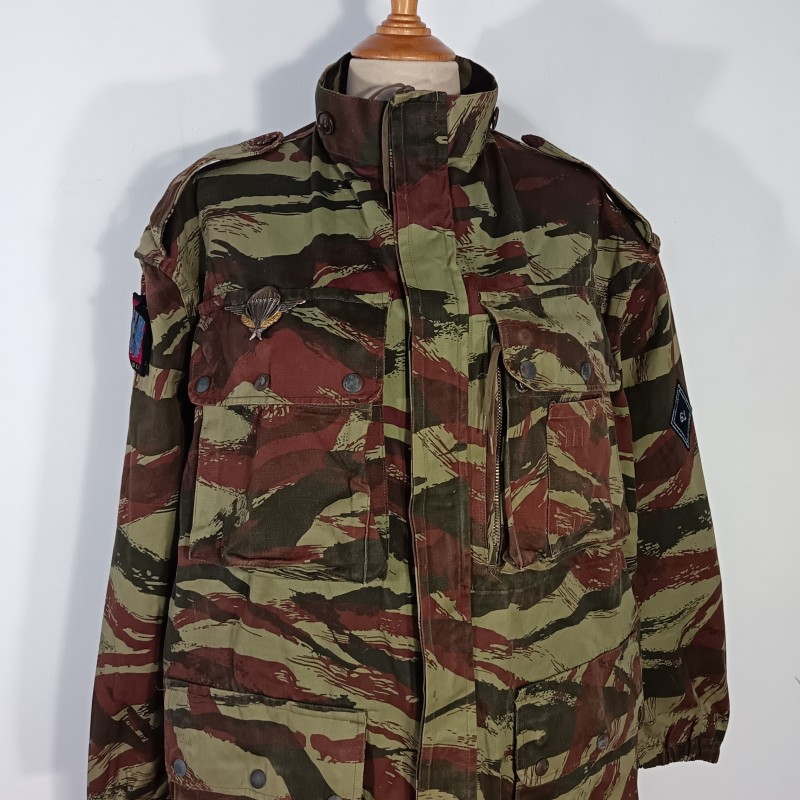 VESTE DE SAUT CAMOUFLEE DE PARACHUTISTE TAP MODELE 47/56 TROUPES AEROPORTEES 61 ème CT Cie DE TRANSMISSIONS