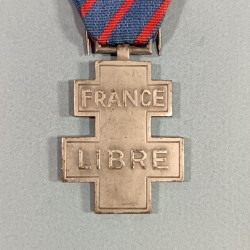 FRANCE MEDAILLE COMMEMORATIVE DES SERVICES VOLONTAIRES DE LA FRANCE LIBRE INSTITUEE DE 1946 A 1958
