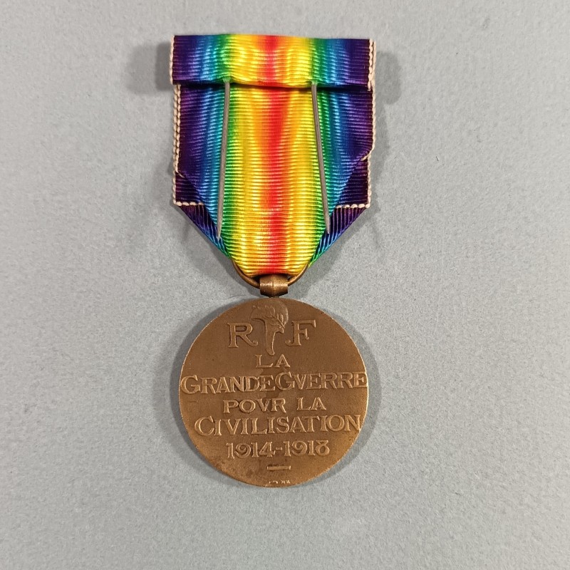MEDAILLE INTERALLIEE DE LA VICTOIRE DE LA GRANDE GUERRE 1914-1918 GRAVEUR A. MORLON