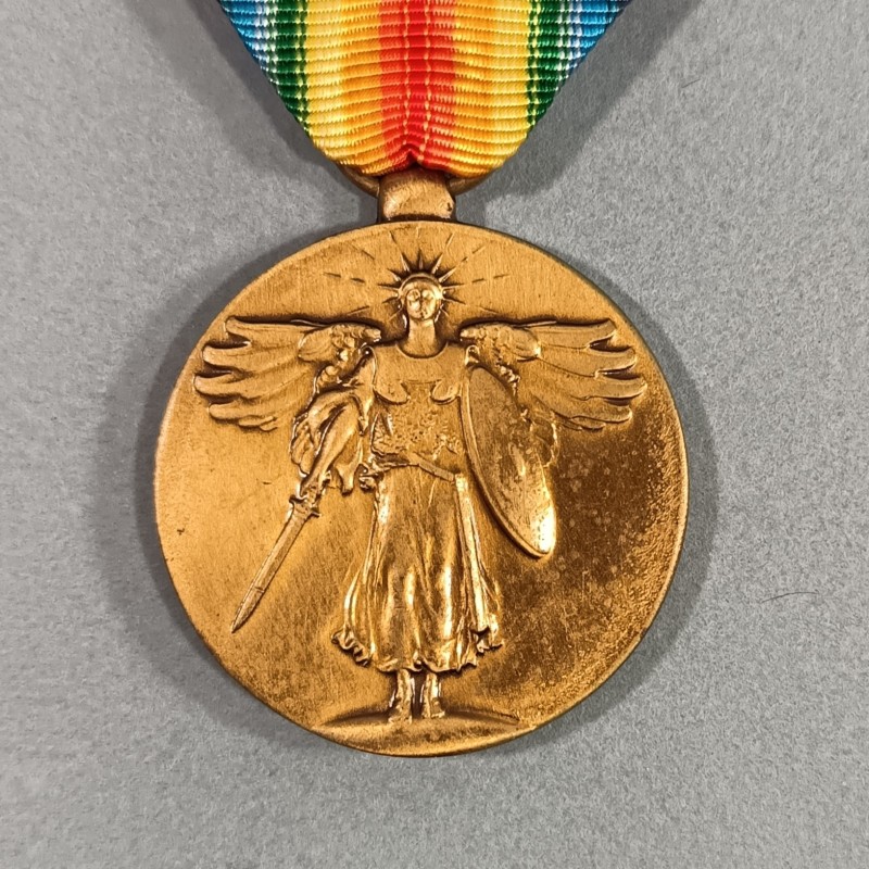 ETAT UNIS USA MEDAILLE INTERALLIEE DE LA VICTOIRE DE LA GRANDE GUERRE 1914-1918
