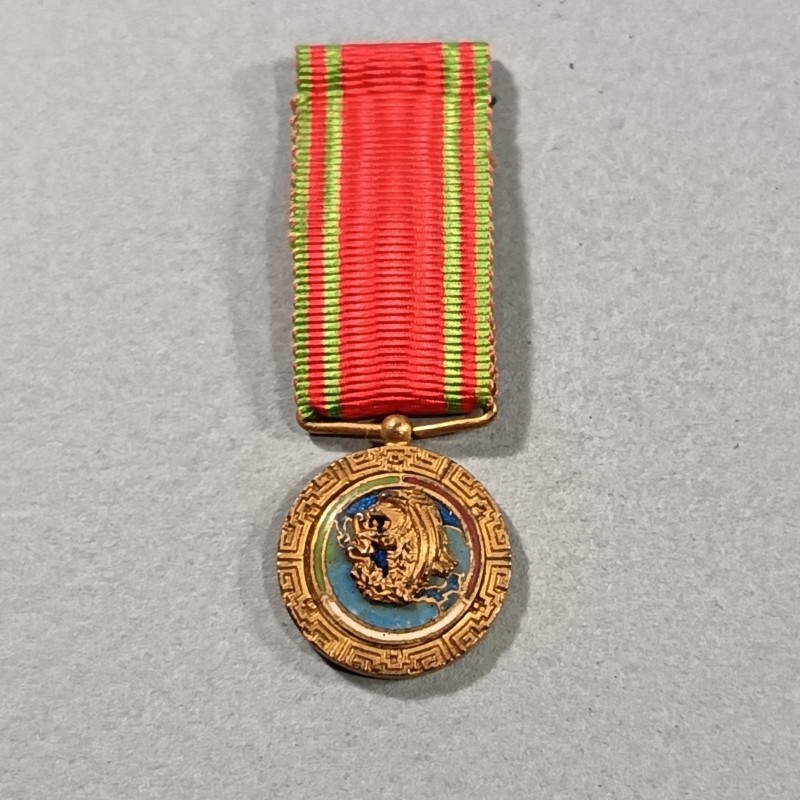 MEXIQUE REDUCTION DE LA MEDAILLE DE L'ORDRE DE L'AIGLE POUR 25 ANS DES SERVICES EXTERIEURS