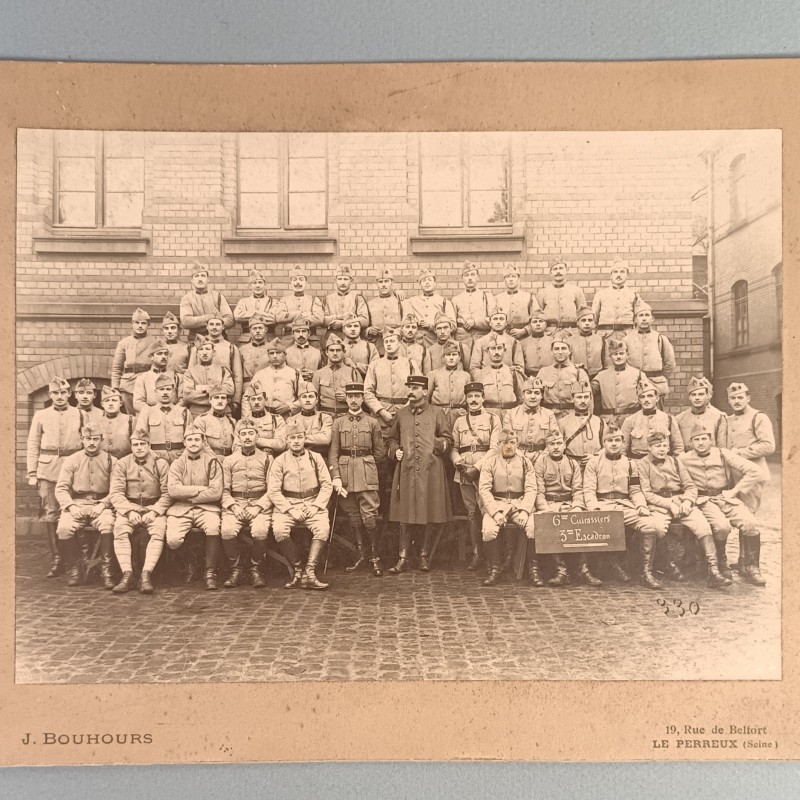 ENSEMBLE DE 4 GRANDES PHOTOS CARTONNEES DU 6 ème REGIMENT DE CUIRASSIERS ANNEES 1920-1930
