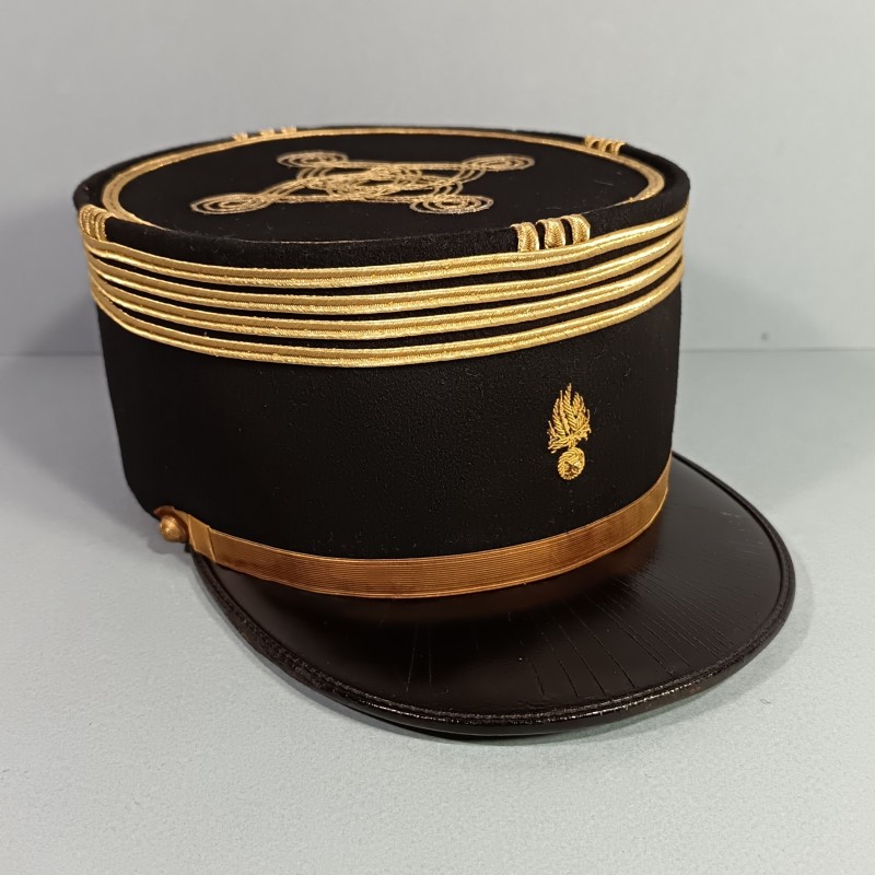 KEPI DE COMMANDANT D'ETAT MAJOR DU GENIE MILITAIRE MODELE 1919 - 1931 SECONDE GUERRE 1939 1945 TAILLE 57-58