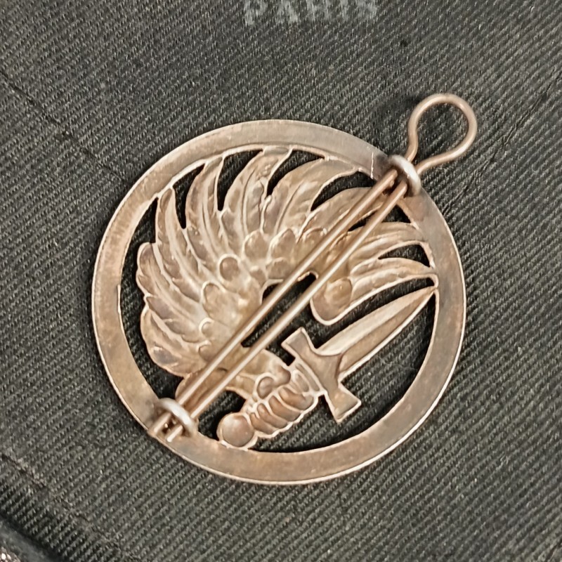 BERET BLEU ROI EN 3 PARTIES MODELE 1947 NEUF DE STOCK FABRICANT SOCIETE CHAPELIERS PARISIENS PARACHUTISTES METRO TAP