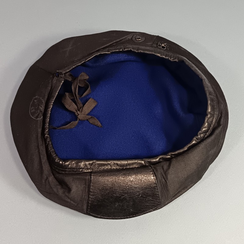 BERET BLEU ROI EN 3 PARTIES MODELE 1947 NEUF DE STOCK FABRICANT SOCIETE CHAPELIERS PARISIENS PARACHUTISTES METRO TAP