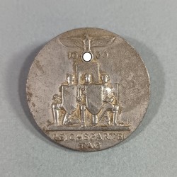 ALLEMAGNE INSIGNE DE JOURNEE REICHSPARTEI TAG 1936 FABRICATION SECONDE B.H. MAYER PFORZHEIM DIAMETRE 4 cm