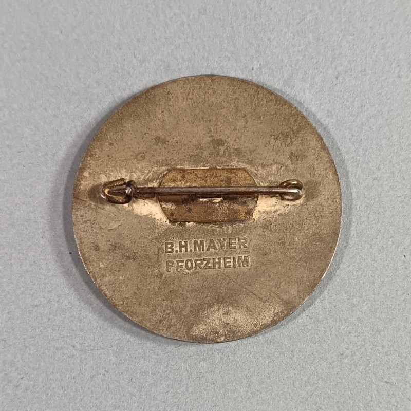 ALLEMAGNE INSIGNE DE JOURNEE REICHSPARTEI TAG 1936 FABRICATION SECONDE B.H. MAYER PFORZHEIM DIAMETRE 4 cm