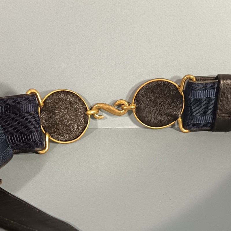 CEINTURON D'UNIFORME OFFICIER BOUCLES DOREES AVEC TETES DE GORGONE MODELE TOUTES ARMES 1922-1931