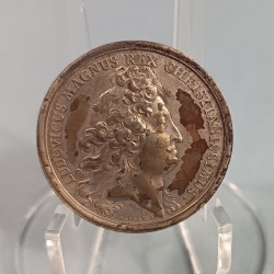MEDAILLE LOUIS XIV ORDRE MILITAIRE DE SAINT LOUIS ETABLISSEMENT DE L'HOPITAL GENERAL PARIS 1656
