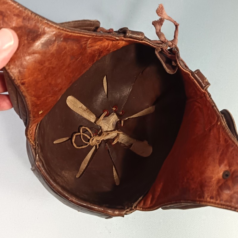 CASQUE DE PILOTE AVIATION 1940 EN CUIR GUENEAU AIRAILE OU ZINSZNER