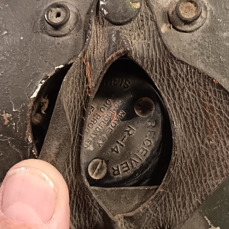 CASQUE DE TANKISTE US MODELE 1938-41 FABRICAN WILSON ATH GOODS MFG AVEC SES ECOUTEURS R14 ENSEMBLE JUS DE GRENIER
