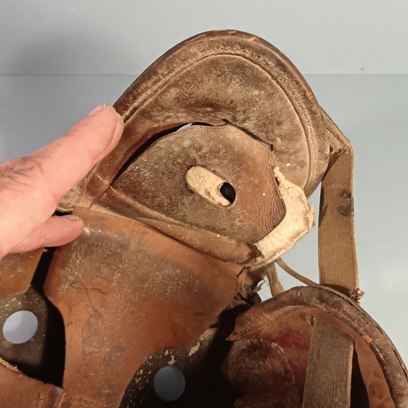 CASQUE DE TANKISTE US MODELE 1938-41 FABRICAN WILSON ATH GOODS MFG AVEC SES ECOUTEURS R14 ENSEMBLE JUS DE GRENIER