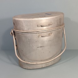 GAMMELE COLLECTIVE OU BOUTHEON BOUTEILLON EN ALUMINIUM FABRICATION 1945 1950 MARQUAGE 1ère COMPAGNIE