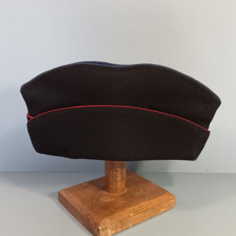 CALOT MODELE 1957 GENDARMERIE MOBILE TAILLE 57 DOUBLURE EN SATINETTE SOUS OFFICIERS ET OFFICIERS