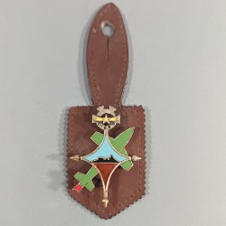 INSIGNE MILITAIRE CENTRE INTERARMEES D'ESSAIS D'ENGINS SPECIAUX COLOMB BECHAR FABRICATION COURTOIS PARIS