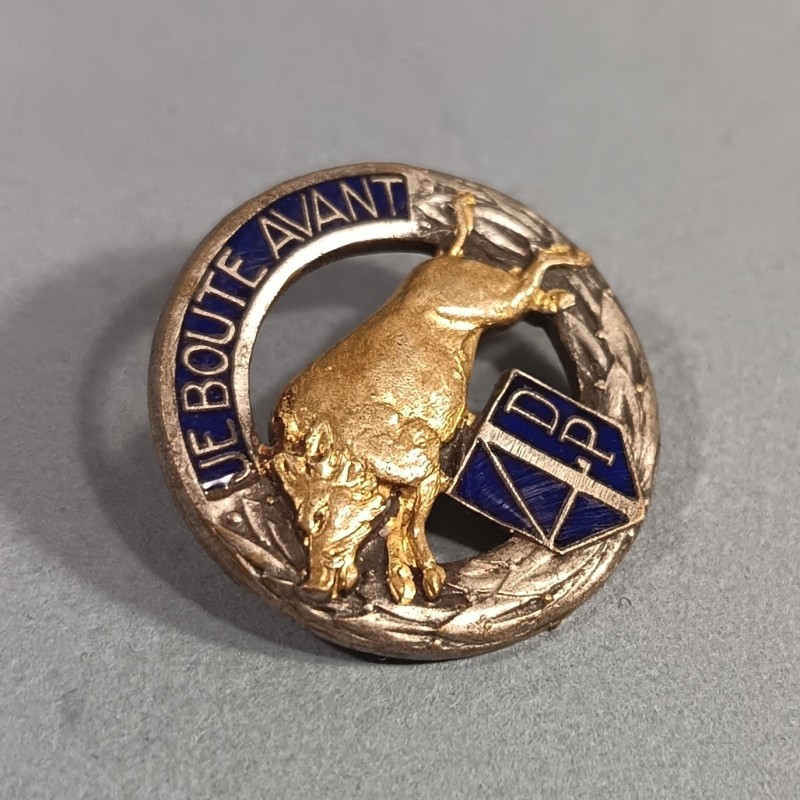 INSIGNE MILITAIRE 4 ème DP DRAGONS PORTES FABRICATION NON MARQUEE 1929 1948