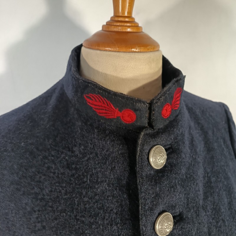 VESTE DES SAPEURS-POMPIERS MODELE 1893 1900 FABRICATION EQUIPEMENT MILITAIRE J. MEUNIER A LYON