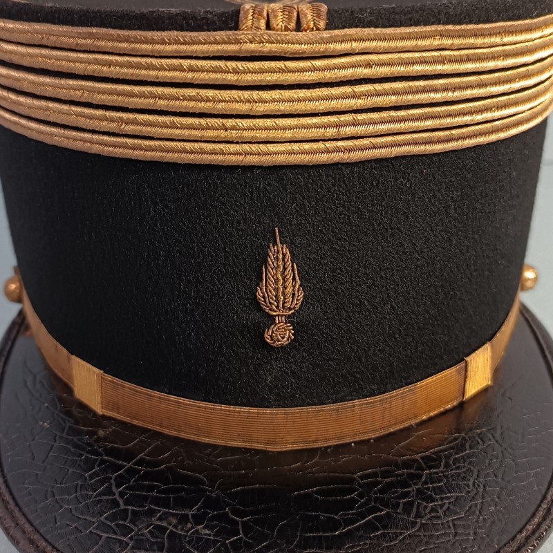 KEPI DE COLONEL D'ETAT MAJOR DE L'ARTILLERIE MILITAIRE MODELE 1919 - 1931 SECONDE GUERRE 1939 1945 TAILLE 59-60