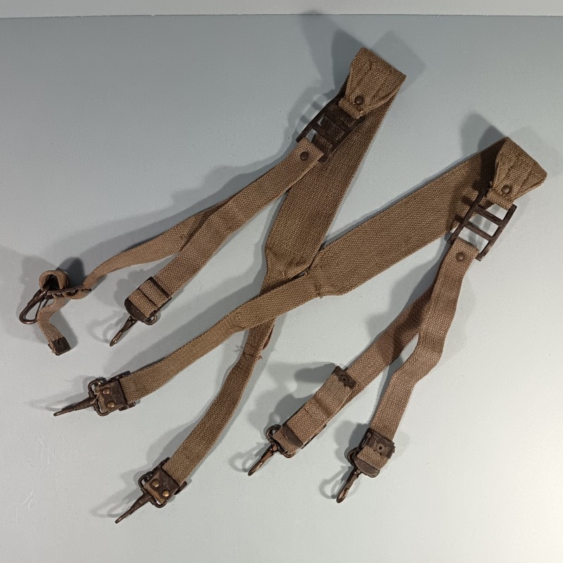 BRELAGE TAP MODELE 1950-53 POUR PARACHUTISTE EQUIPEMENT INDOCHINE ALGERIE LEGION ETRANGERE