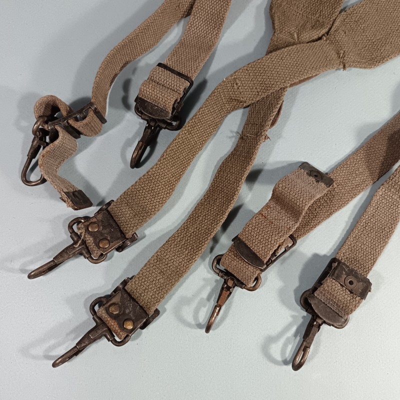 BRELAGE TAP MODELE 1950-53 POUR PARACHUTISTE EQUIPEMENT INDOCHINE ALGERIE LEGION ETRANGERE