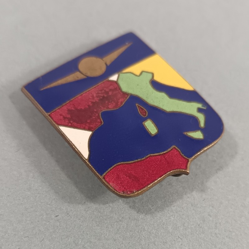 INSIGNE MILITAIRE BA BASE AERIENNE DE SIENNE ITALIE 1944 FABRICATION ARTHUS BERTRAND PARIS