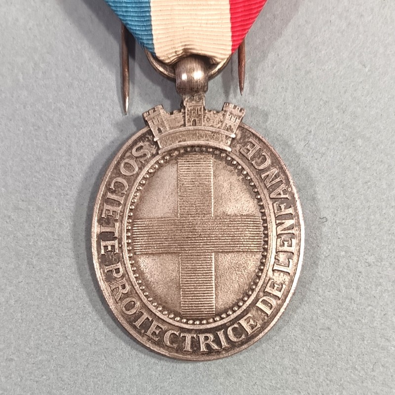 MEDAILLE DE LA SOCIETE PROTECTRICE DE L'ENFANCE VILLE DE MARSEILLE SINITE PARVULOS VENIRE 1873