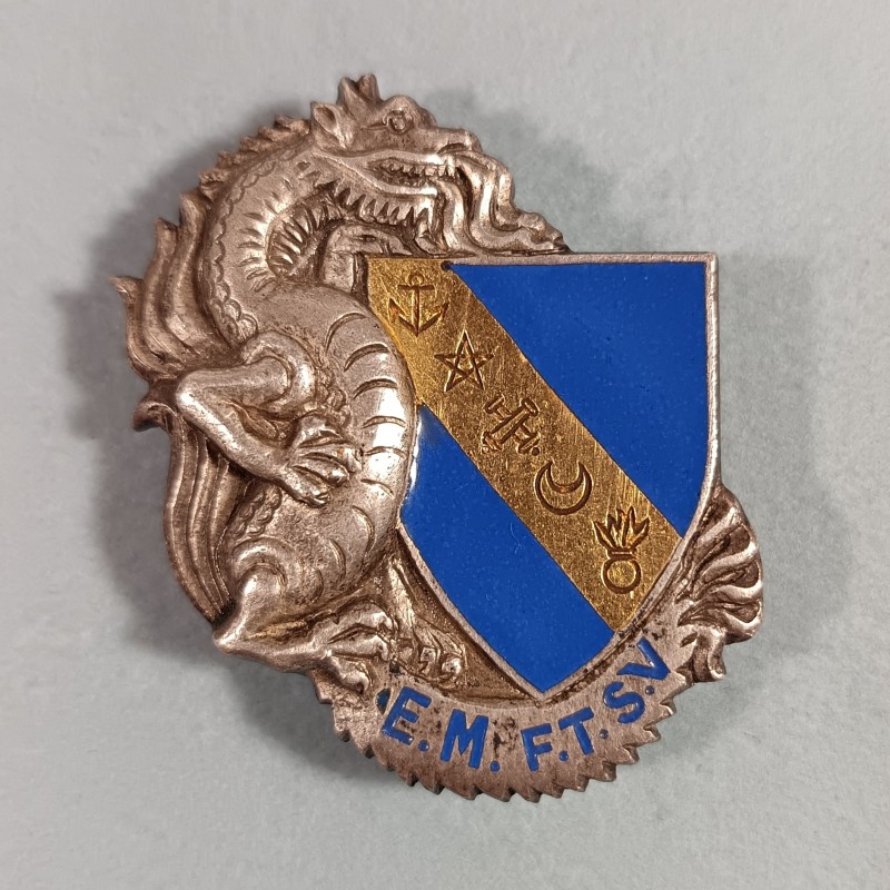 INSIGNE MILITAIRE EMFTSV ETAT MAJOR FORCES TERRESTRES SUD VIETNAM FABRICANT ARTHUS BERTRAND PARIS G938