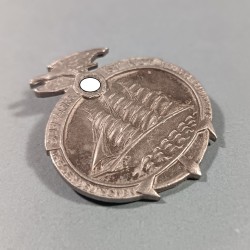 ALLEMAGNE INSIGNE DE JOURNEE DE LA MARINE 1935 FABRICATION FR. ZIMMERMANN STUTTGART