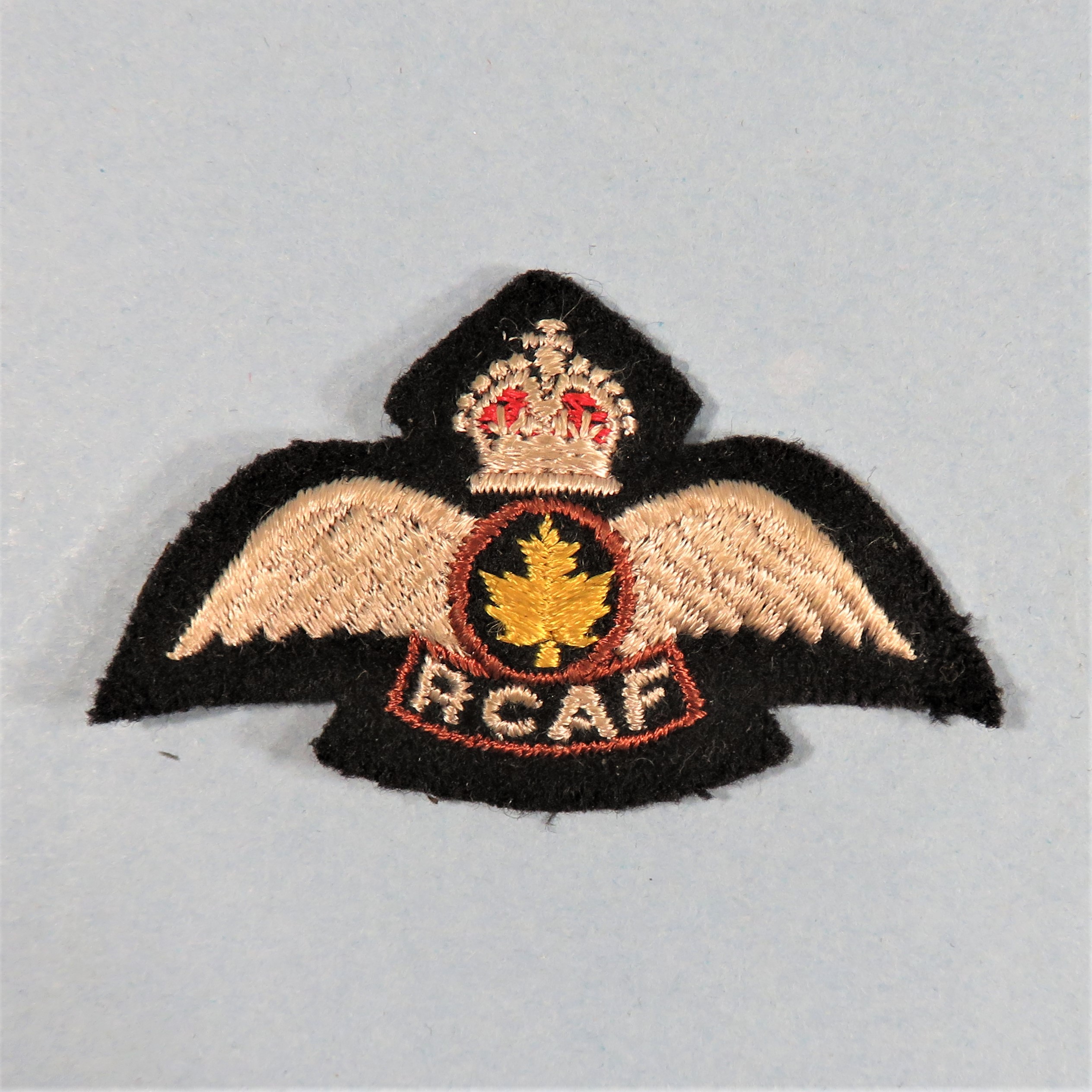BREVET DE PILOTE CANADIEN AU SERVICE DES NATIONS UNIES RCAF ROYAL brevet-de-pilote-canadien-au-service-des-nations-unies-rcaf-royal