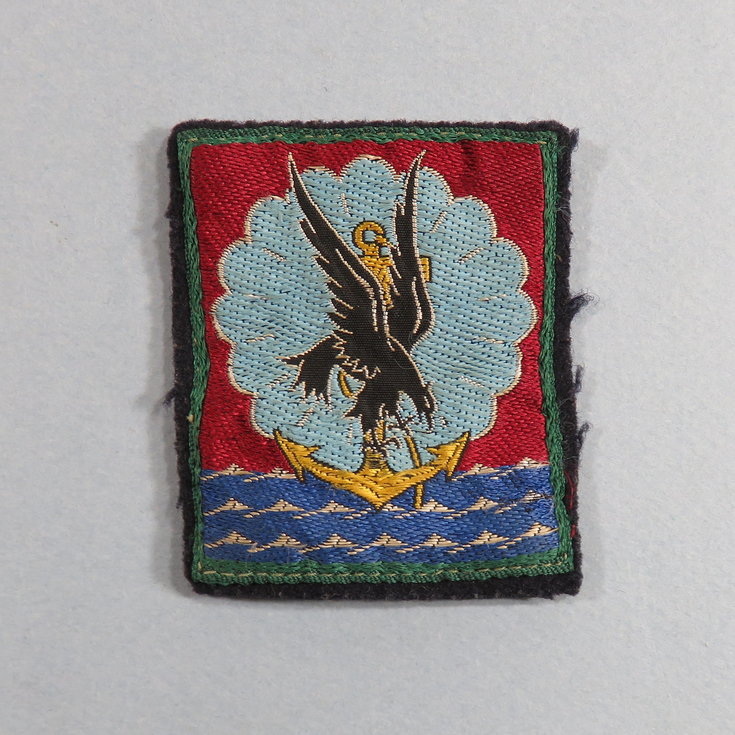 1 Insigne tissus Légion Française des Combattants - Insignes en tissu