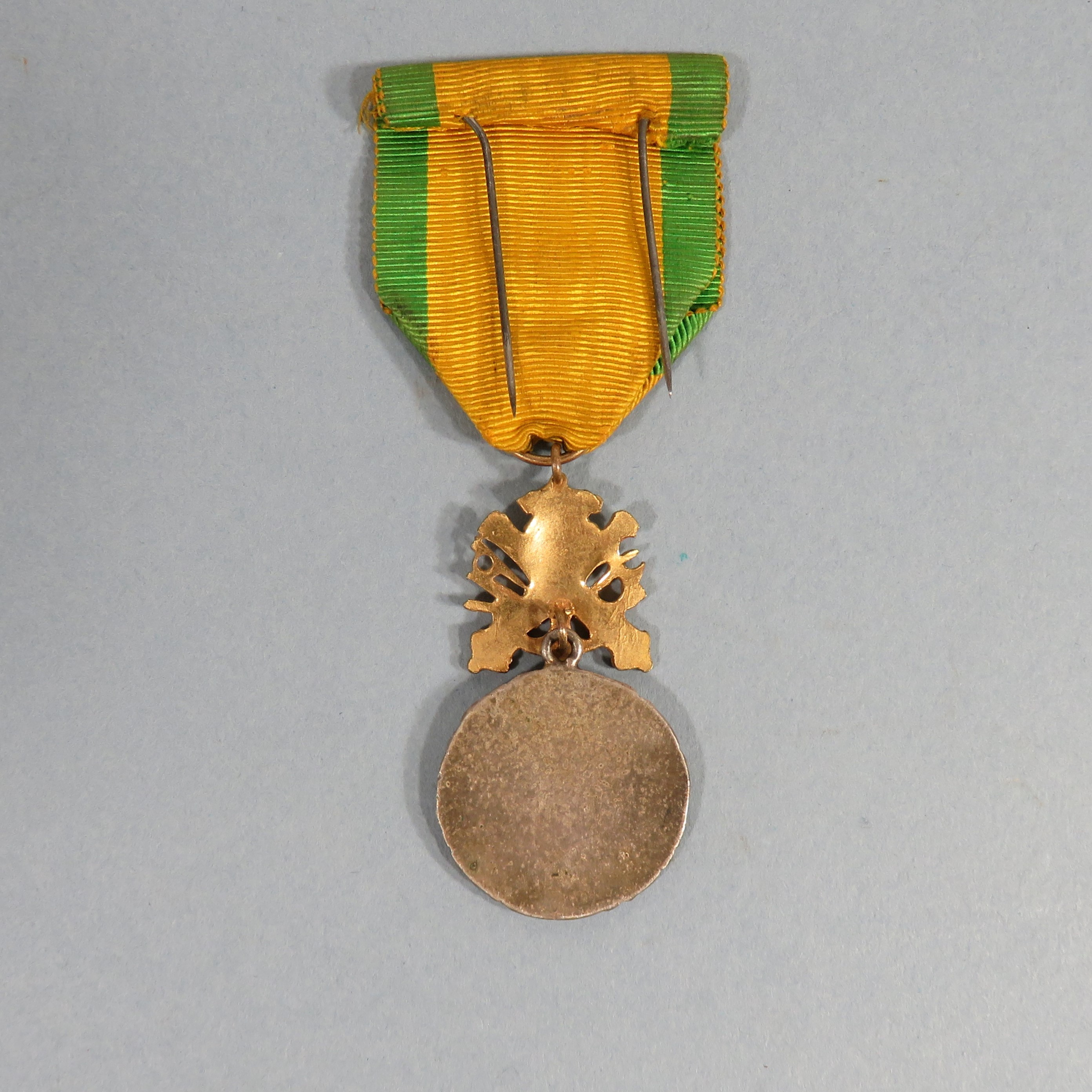 Médaille ordonnance valeur militaire