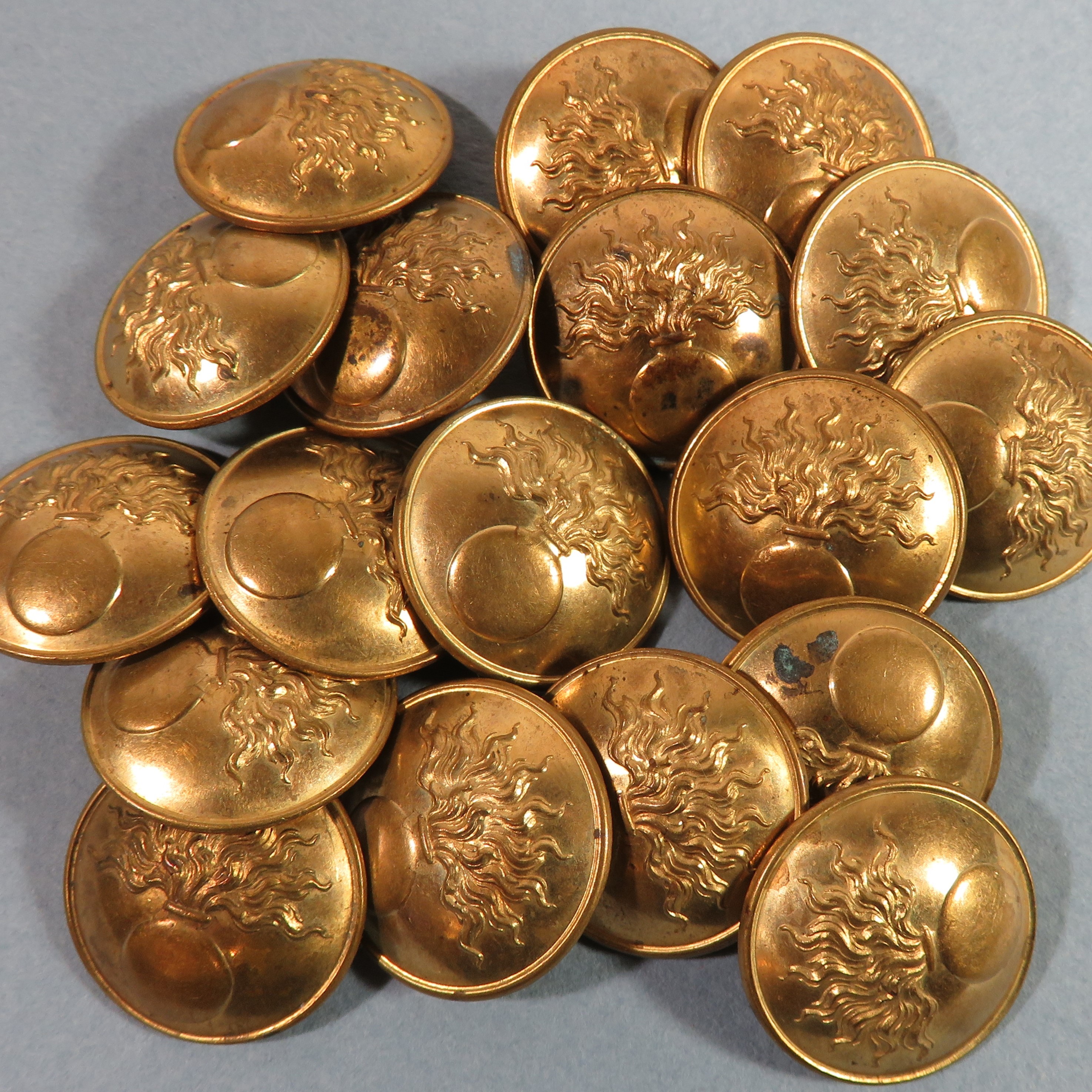 Lot De 6 Boutons Anciens En Cuir Bleu - À Pied Grelot - 2,1 Cm - Réf. 1918