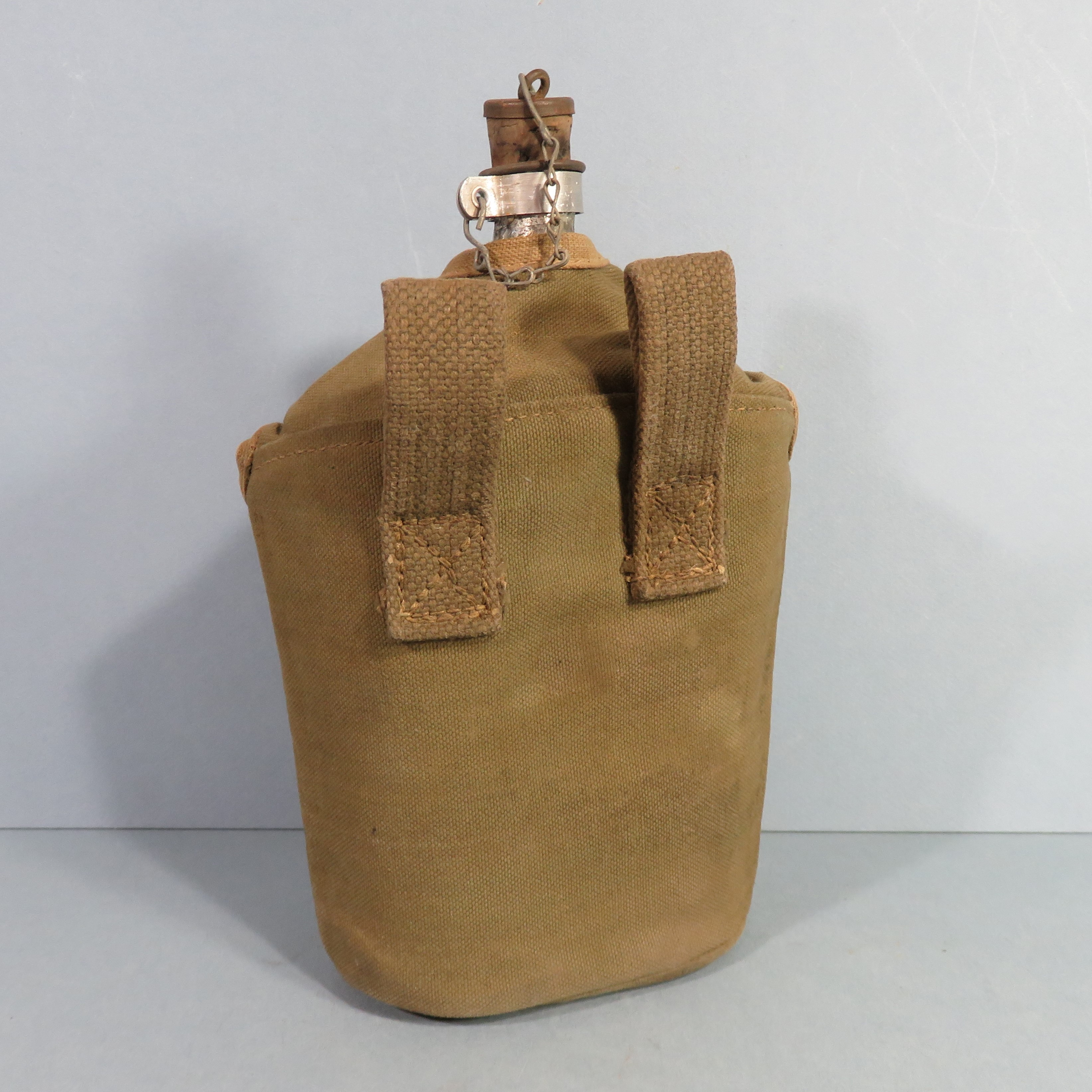 GOURDE MILITAIRE DE L'armee Francaise Avec Son Quart Et Sa Housse , Bon Etat EUR 10,00 - FR